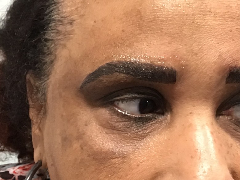 01850575-BCCC-414E-8CAE-8BA988ABBACE